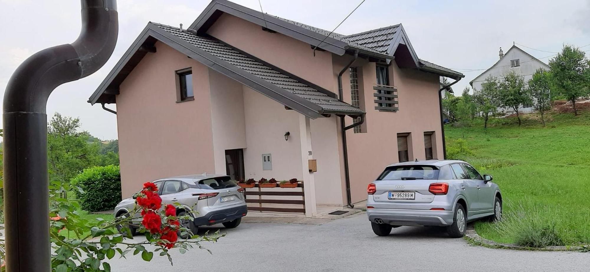 Guest House Tena Slunj Exterior photo